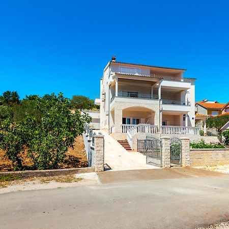 Apartment Bilice Beach Luaran gambar
