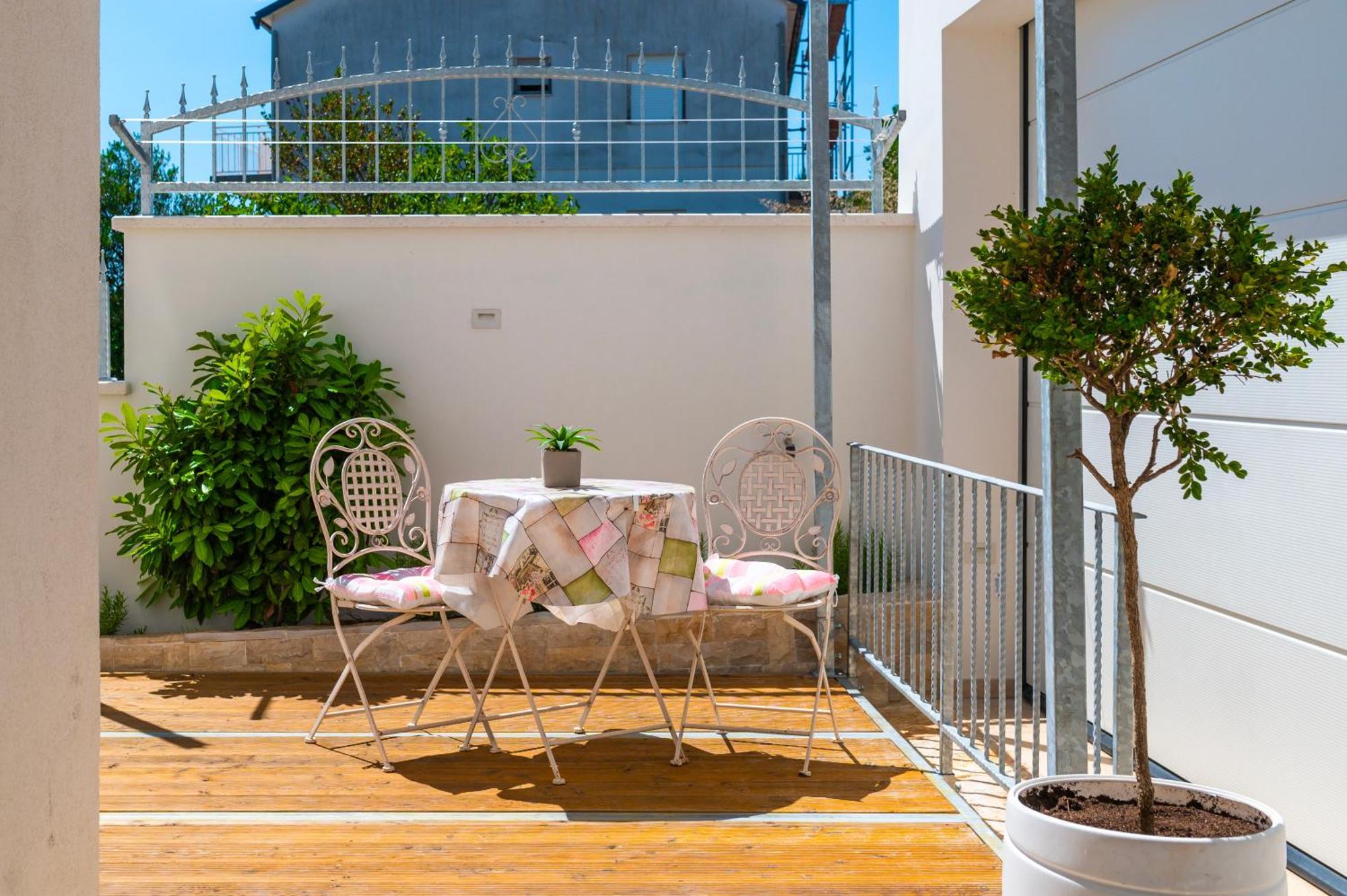 Apartment Bilice Beach Luaran gambar